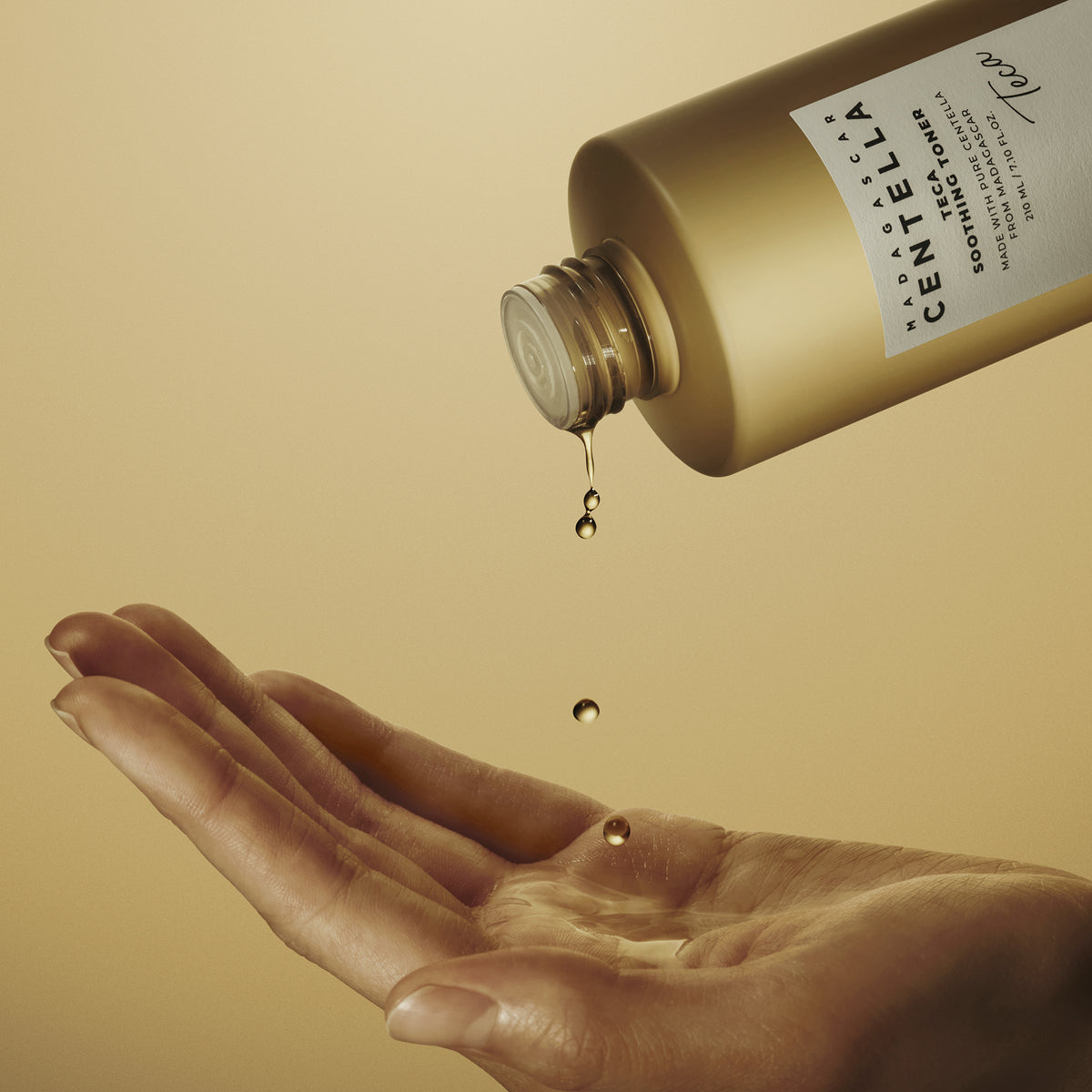 Madagascar Centella Teca Soothing Toner