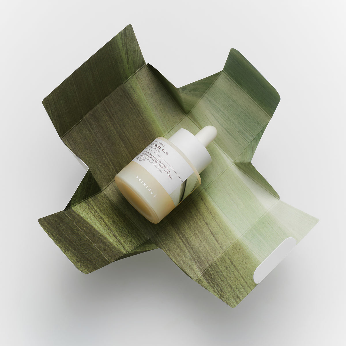 Madagascar Centella Retinol 0.2 Boosting Shot Ampoule