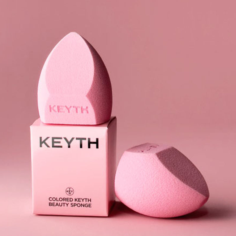 KEYTH beauty sponge with packaging on a pink background