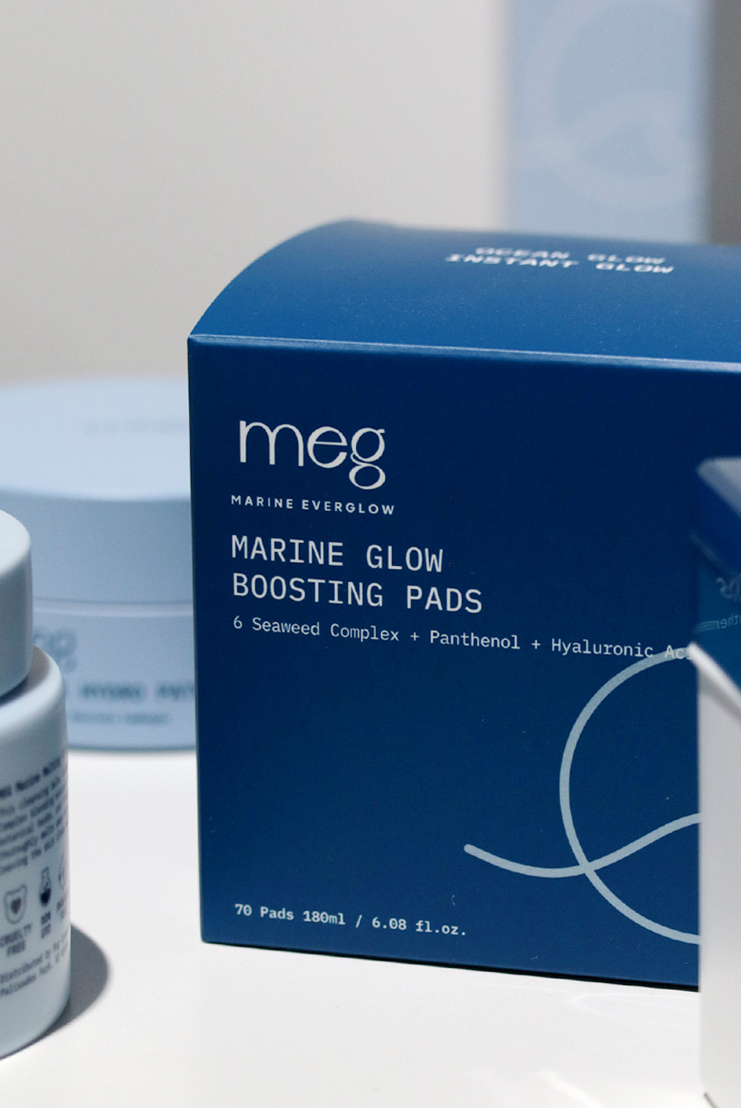 Meg Marine Everglow Marine Glow Boosting Pad 70 pads packaging box