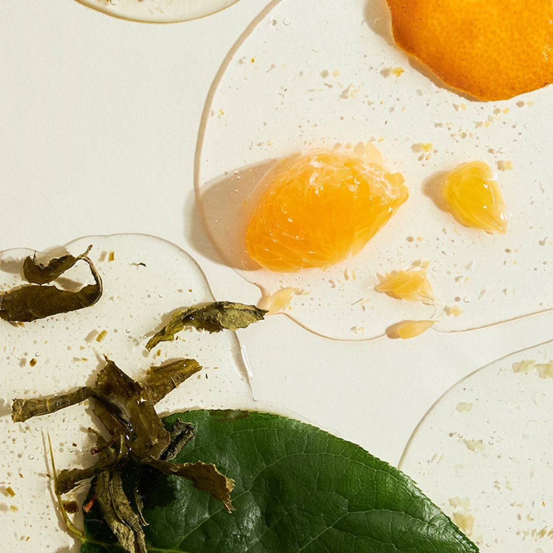 One Thing Houttuynia Serum with raw ingredients