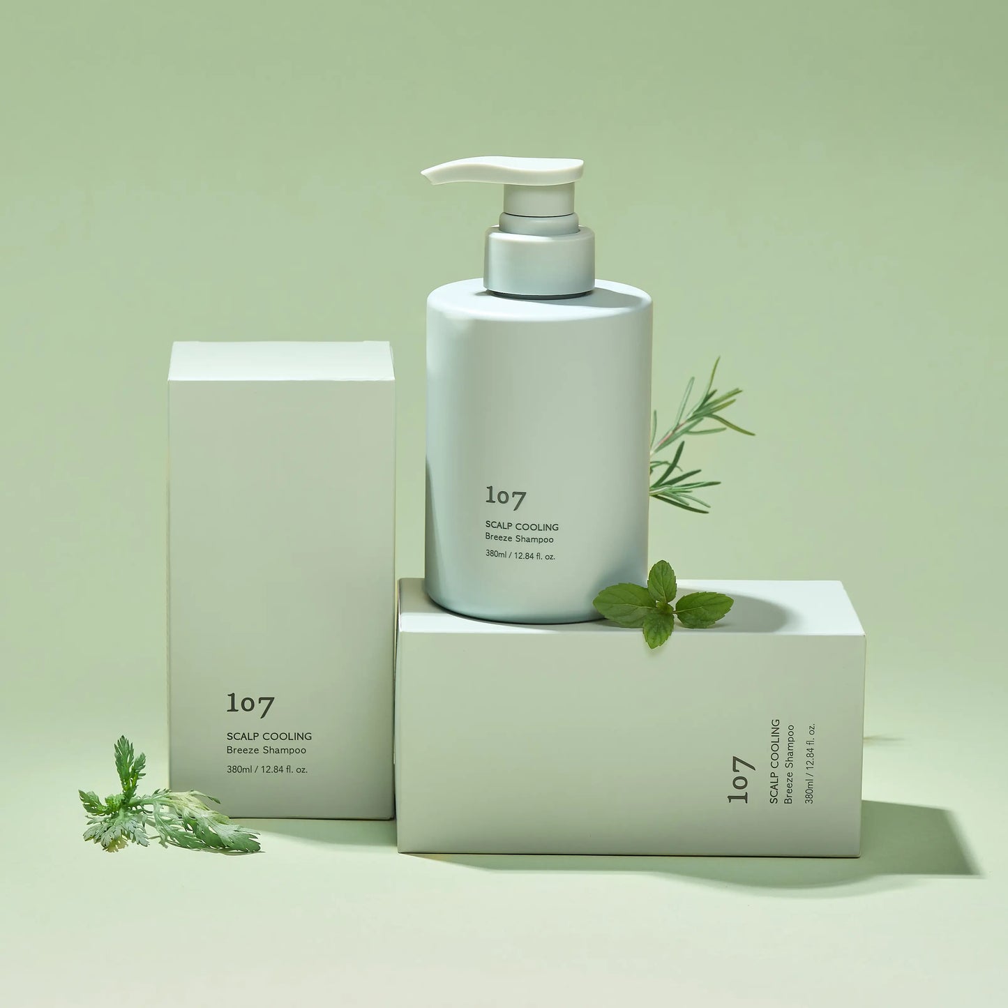 107 Scalp Cooling Breeze Shampoo 380ml bottle with packaging box