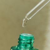 SKIN1004 Madagascar Centella Tea-Trica Relief Ampoule dropper close-up