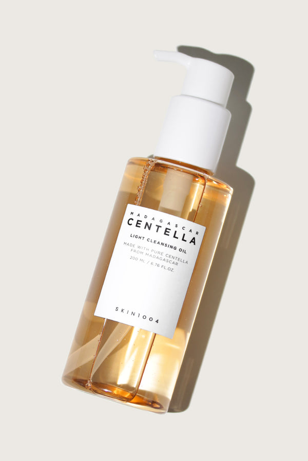 Madagascar Centella Light Cleansing Oil